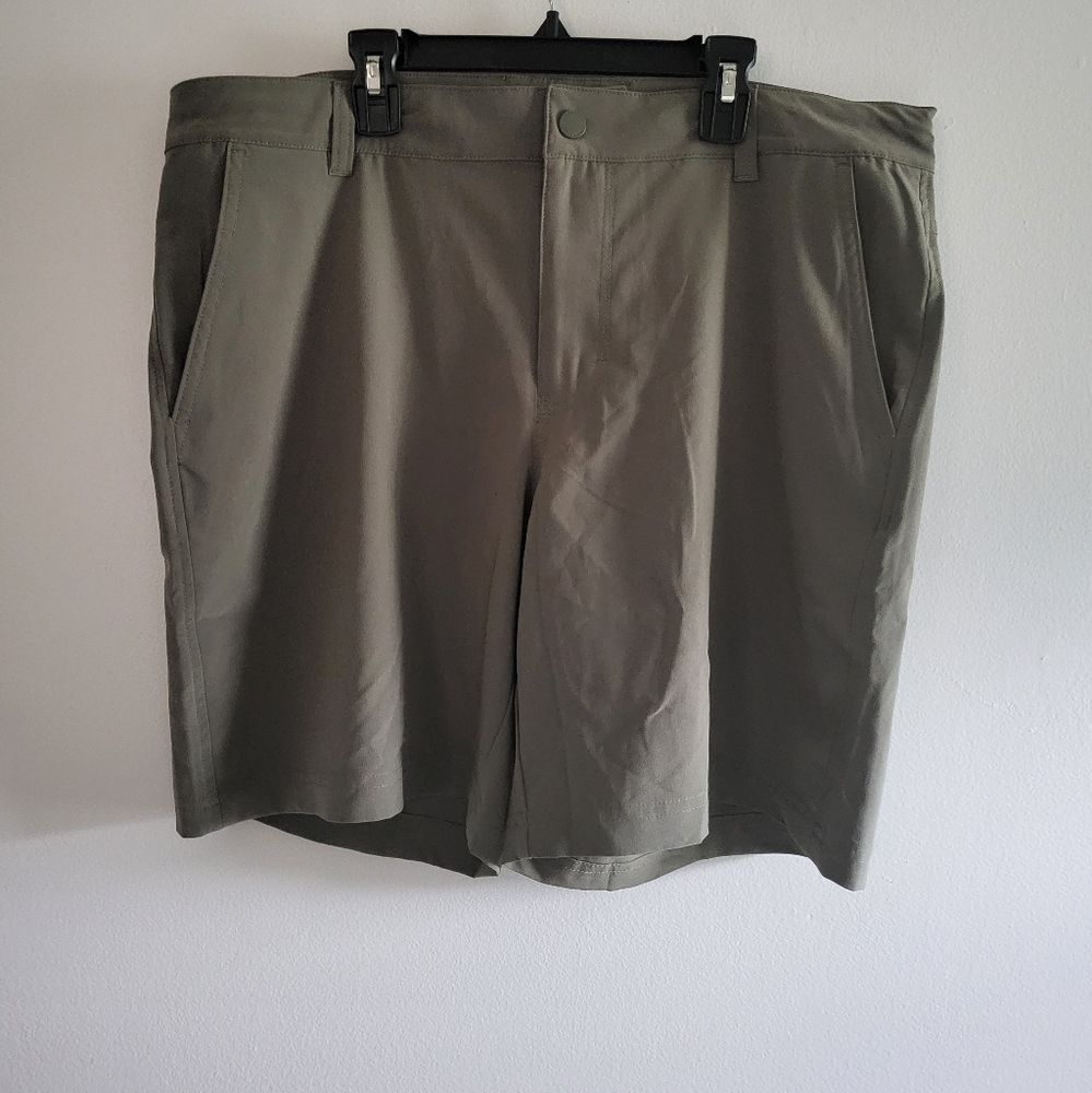 Columbia Men's 34/44 Regular fit shorts